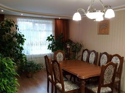 квартира по адресу Головатого ул., 20