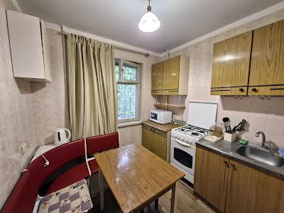квартира по адресу Генерала Петрова ул., 27