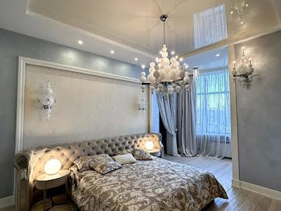 квартира по адресу Дмитрия Яворницкого просп. (Карла Маркса), 3