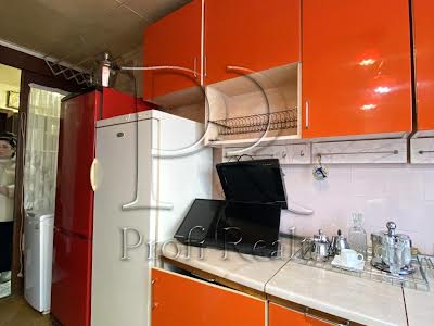 квартира по адресу Кучера Василия ул., 2