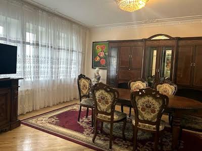 квартира за адресою Відпочинку вул., 10