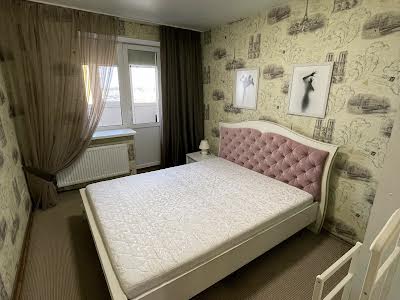 квартира за адресою Калинова вул., 53