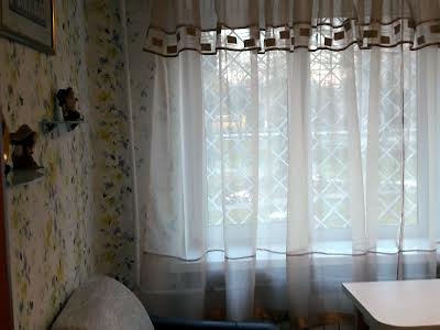 квартира за адресою Любомира Гузара просп. (Космонавта Комарова), 9а