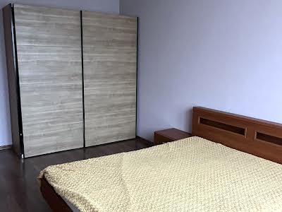 квартира за адресою Бориса Гмирі вул., 4