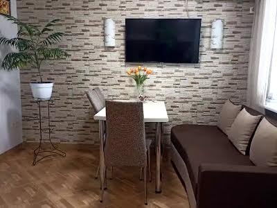 квартира по адресу Осенняя ул., 13