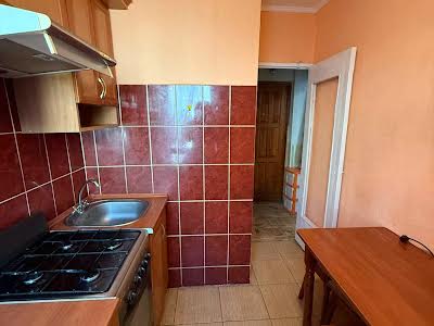 квартира за адресою Миколи Хвильового вул., 7