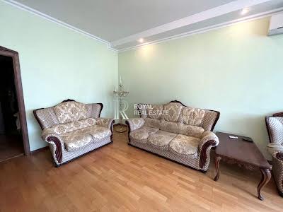 квартира за адресою Старонаводницька вул., 6-Б