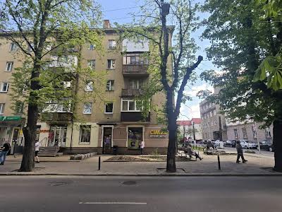 квартира за адресою Івана Франка вул., 10