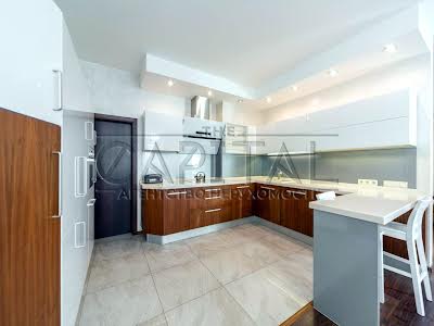 квартира по адресу Коперника ул., 11