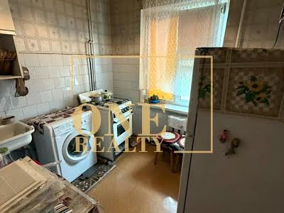 квартира за адресою Березняківська вул., 38
