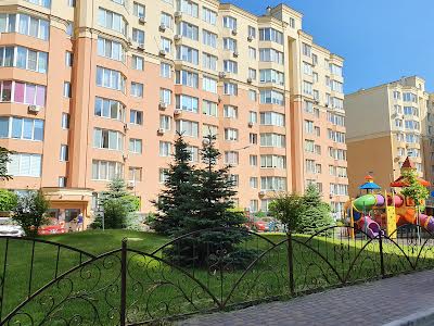 квартира за адресою Андрія Малишка вул. (Льва Толстого), 81