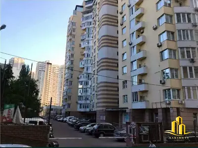 квартира по адресу степана Руданського вул., 3 а