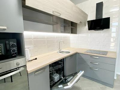 квартира за адресою Миколи Гулака вул., 4