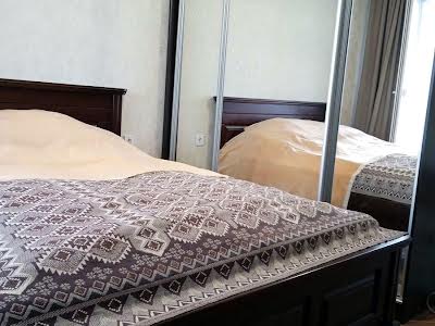 квартира за адресою Клочківська вул., 154а