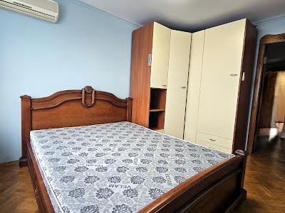 квартира за адресою Дніпро, Зоряний бульв., 1