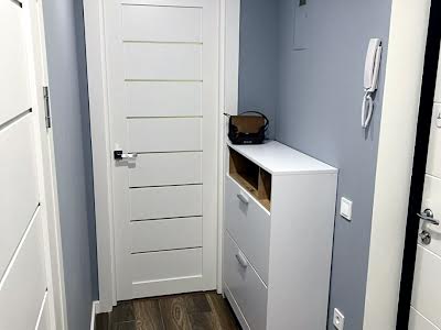 квартира за адресою Космічна вул., 5