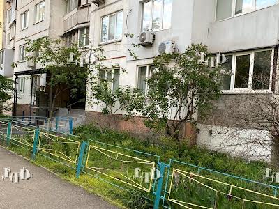 квартира за адресою Володимира Івасюка просп. (Героїв Сталінграду), 1