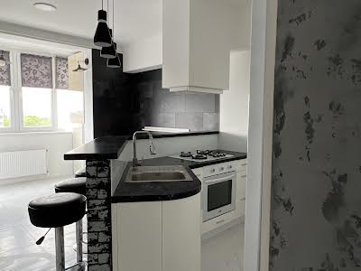 квартира за адресою Зелена вул., 115д