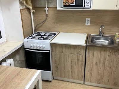 квартира за адресою Бакинська вул., 37-В