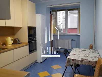 квартира за адресою Степана Рудницького вул. (Академіка Вільямса), 15 к3