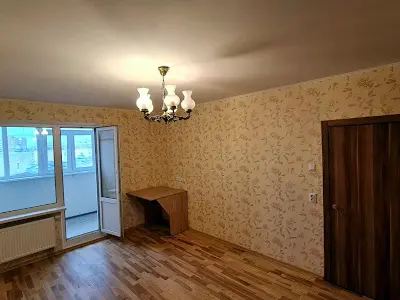 квартира за адресою Миколи Закревського вул., 95-Г