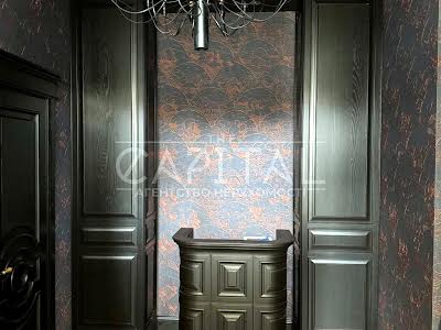 комерційна за адресою Новоселицька вул., 7