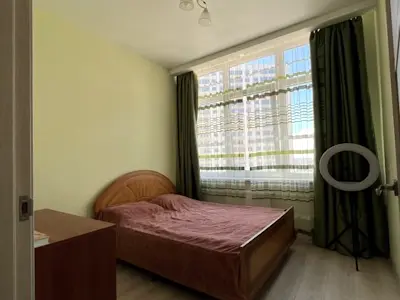 квартира за адресою Перлинна вул., 6