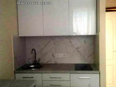 квартира за адресою Ревуцького вул., 40-Б