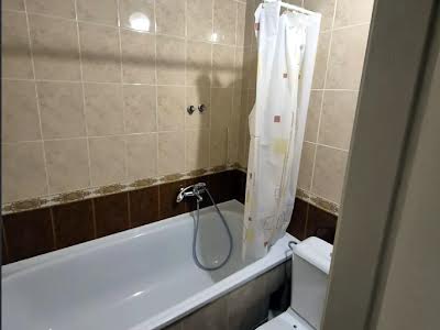 квартира за адресою Ісмаїла Гаспринського вул., 14