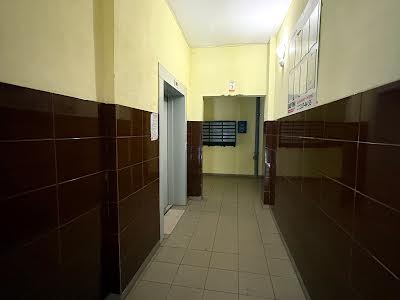квартира за адресою Виставкова, 18