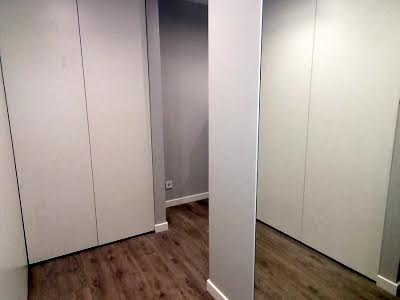 квартира за адресою Михайла Максимовича вул. (Онуфрія Трутенка), 32
