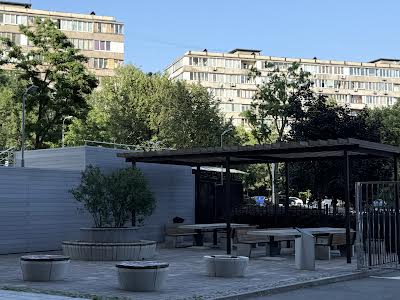 квартира за адресою Євгена Коновальця вул. (Щорса), 34