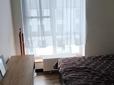 квартира за адресою Академіка Сахарова вул., 20
