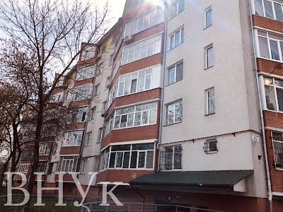 квартира по адресу петлюри, 54а