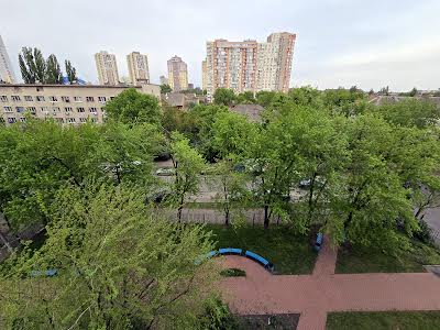 квартира за адресою Олександра Лазаревського вул. (Мініна), 9