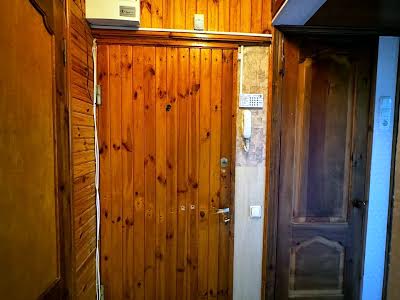 квартира за адресою Нескорених вул. (Героїв Праці), 12г