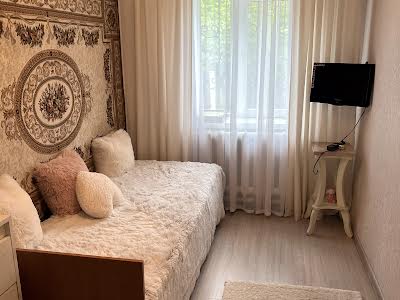 будинок за адресою Паркова вул., 1