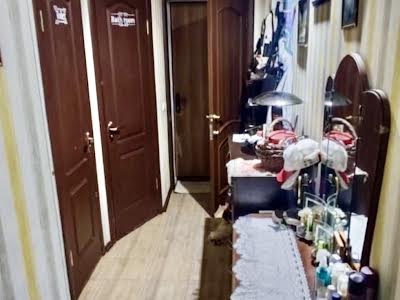 квартира за адресою Бочарова вул., 8-Б