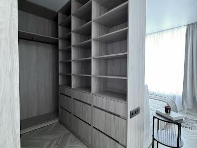 квартира за адресою Драгоманова вул., 31-А