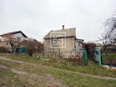 дом по адресу горіхова, 58