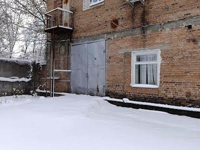 коммерческая по адресу Домбровського ул., 4