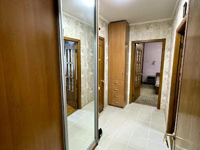 квартира по адресу Миколы Бажана просп., 9