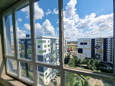 квартира за адресою Вишнева вул., 33