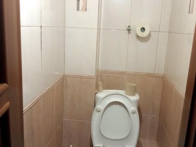 кімната за адресою Червоної Калини просп. (Володимира Маяковського), 5а