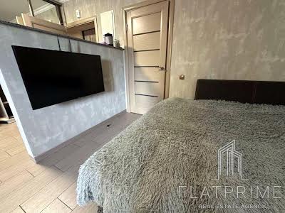 квартира за адресою Райдужна вул., 88