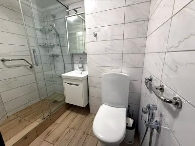 квартира за адресою Золотоустівська вул., 1