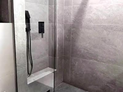 квартира за адресою Салютна вул., 2к18