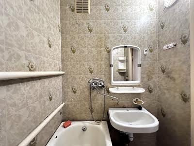 квартира за адресою Миру, 33