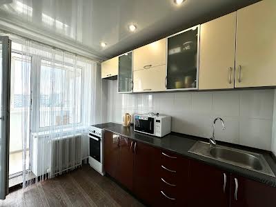 квартира за адресою Олександра Поля просп. (Кірова), 18