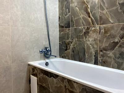 квартира за адресою Лялі Ратушної вул., 113